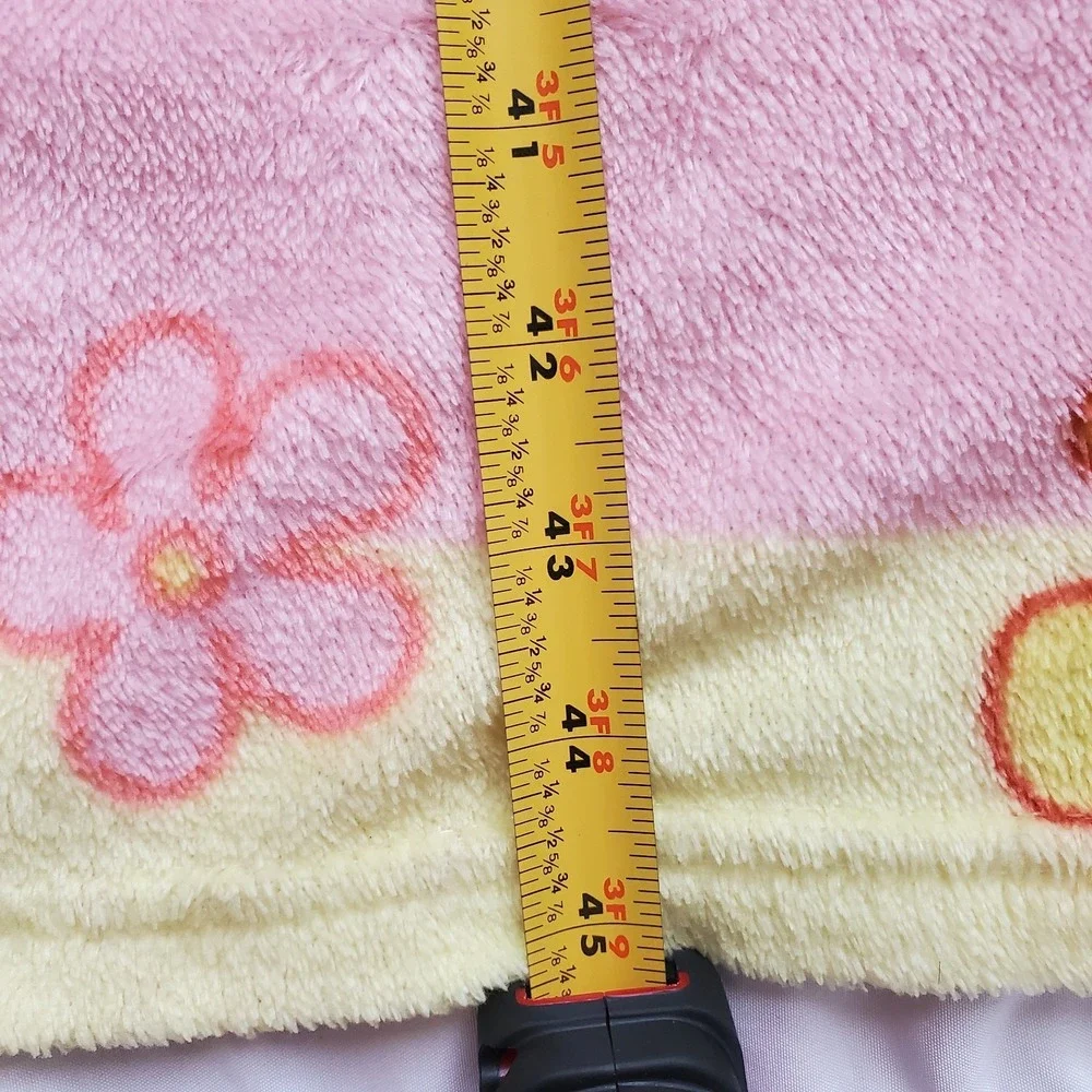 SANRIO HELLO KITTY POMPOMPURIN PLUSH BLANKET‎ 40